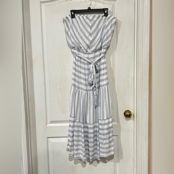 FINAL PRICE NWT Versona Striped Dress - Picture 1 of 5